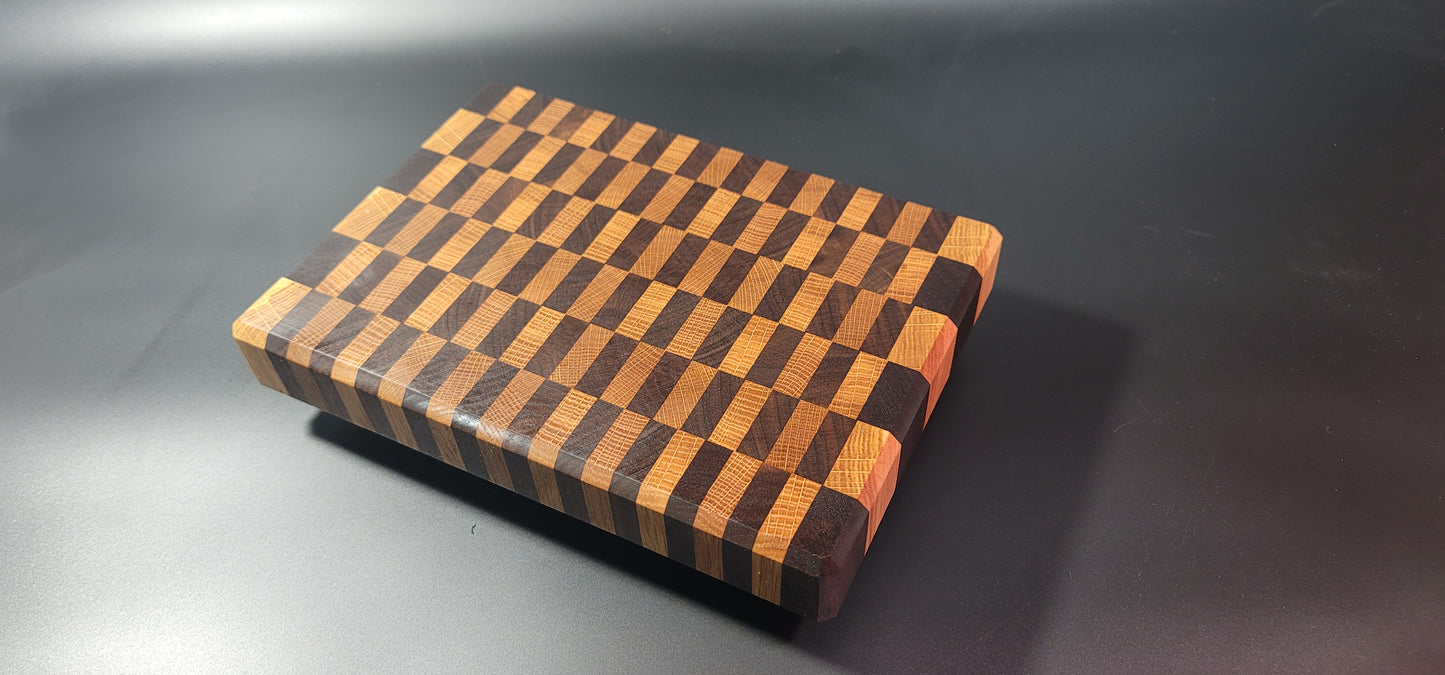 End Grain Cutting Board