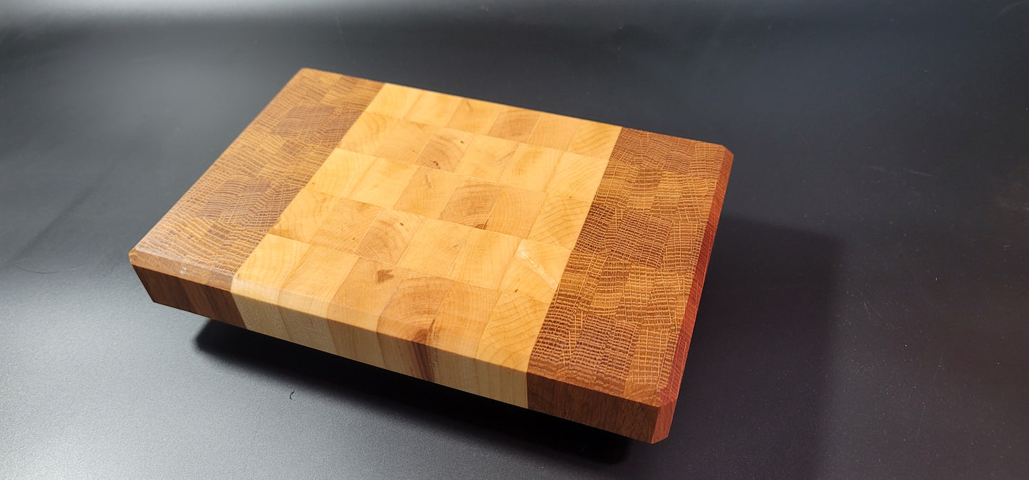 End Grain Cutting Board